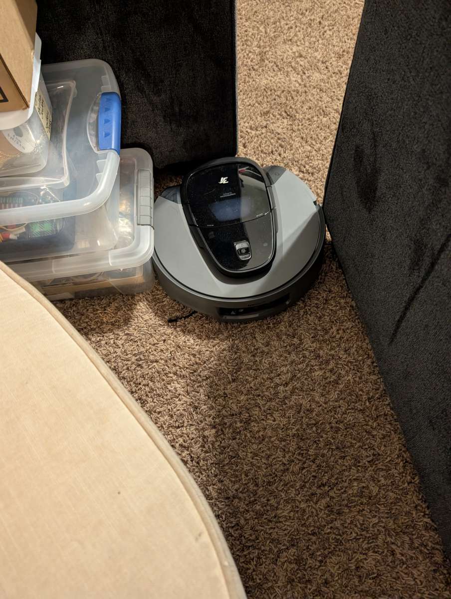 3i G10 Robot Vacuum 14