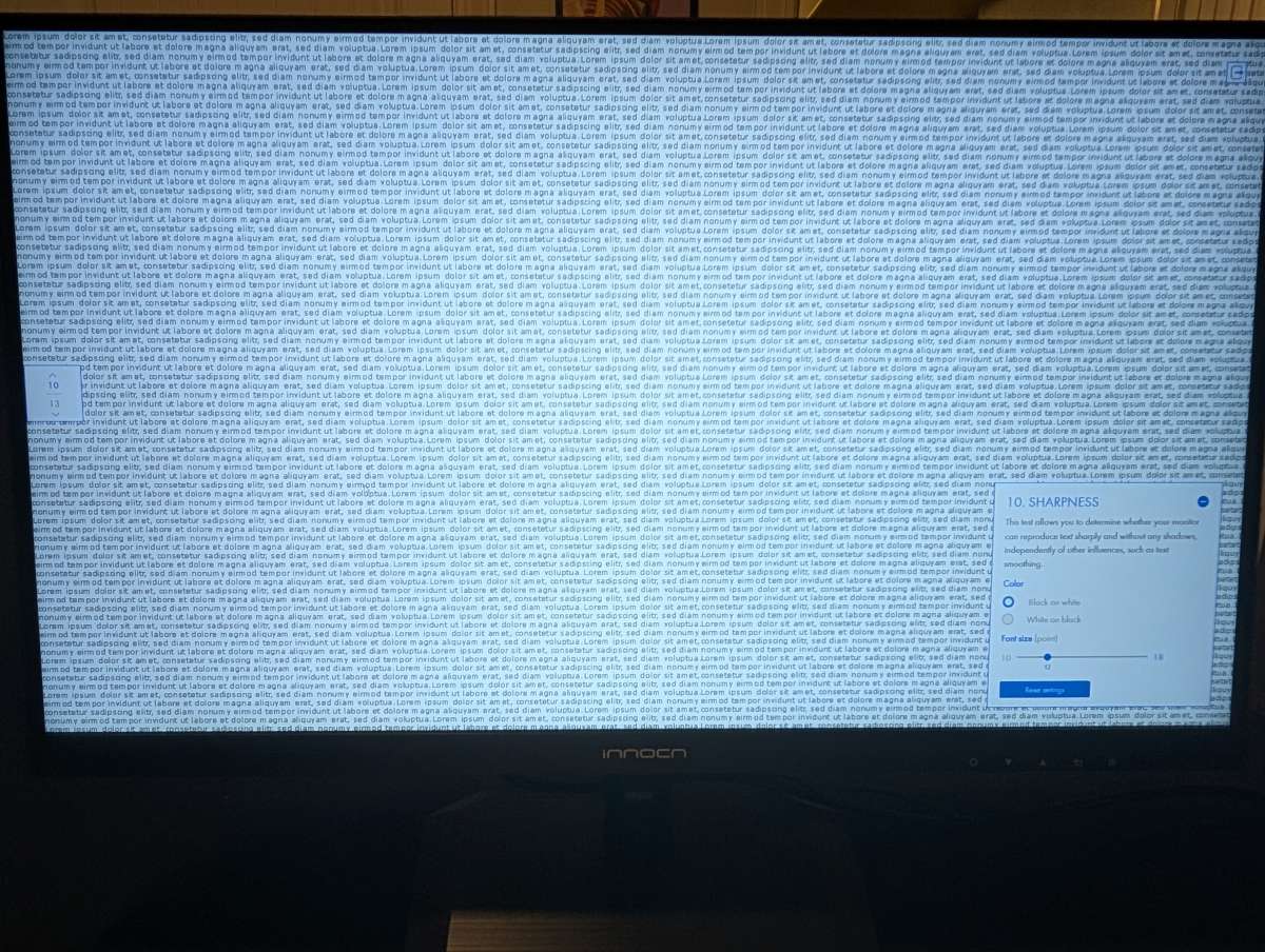 INNOCN 24.5in Gaming Laptop 10