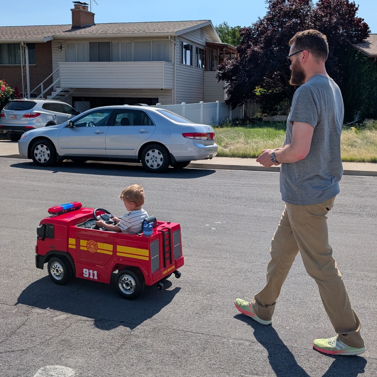 6 Fire On Rode OHWILL Ride On Fire Truck 12V electric car review - a great ride for ...