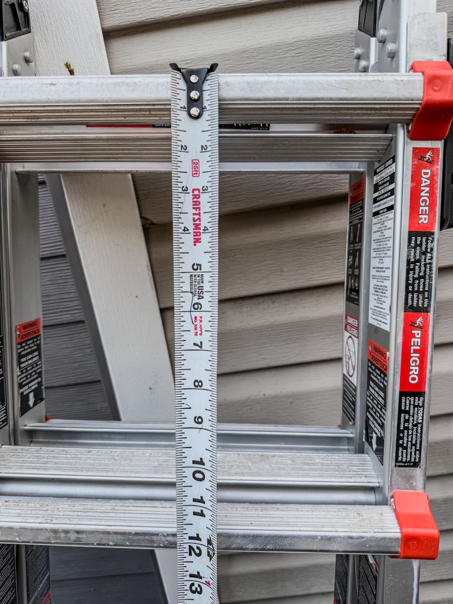 Vevor Telescoping Ladder 12