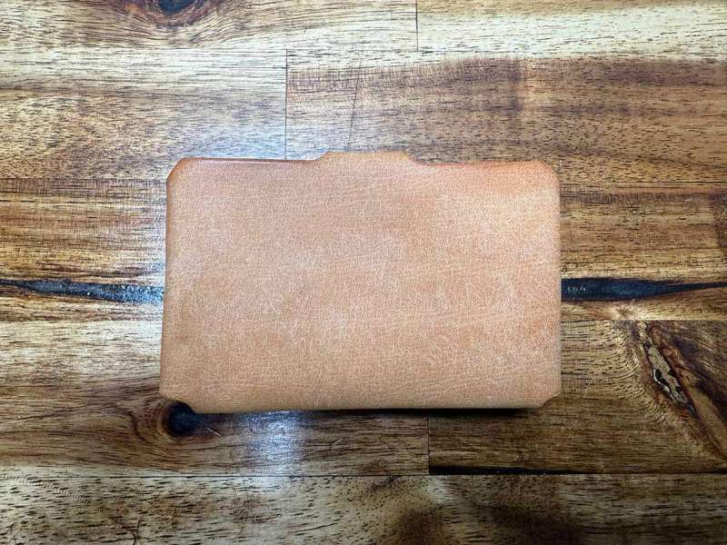 haptic wallets 18