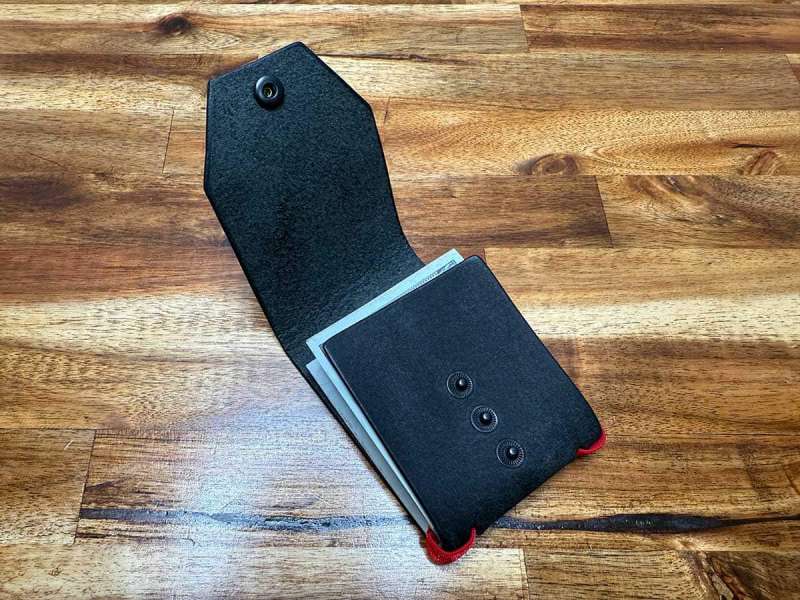 haptic wallets 7