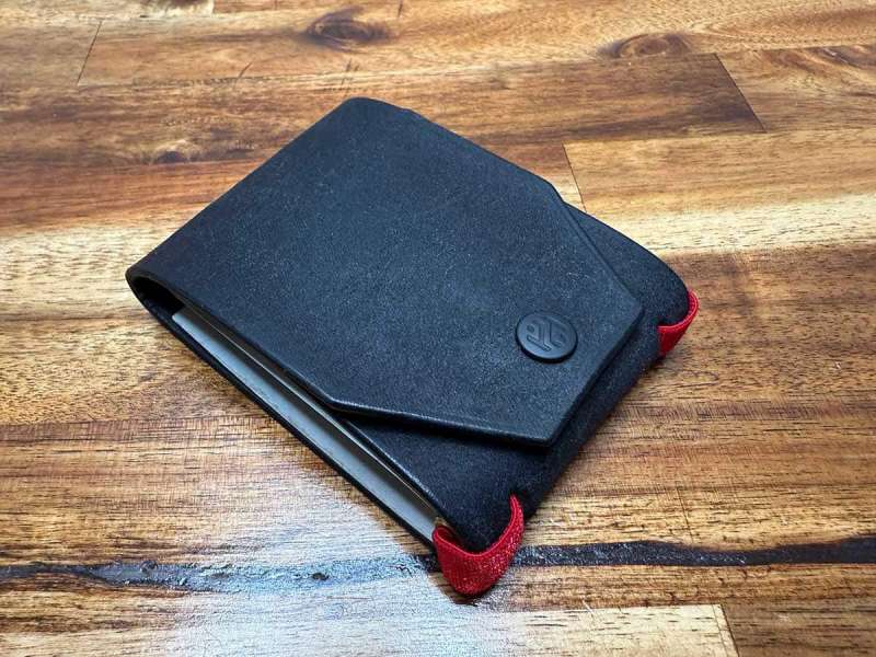 haptic wallets 8