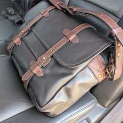 Cravar R.F.15/Espresso messenger bag review – A beautiful, professional messenger bag