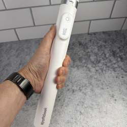KraftGeek JustTap magnetic phone tripod review – hold the phone!