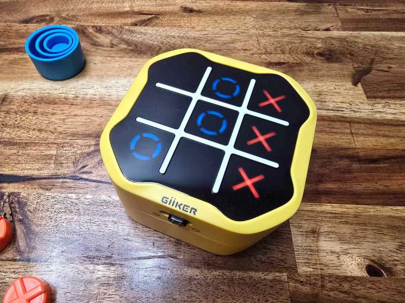 giiker tictactoe bolt 5