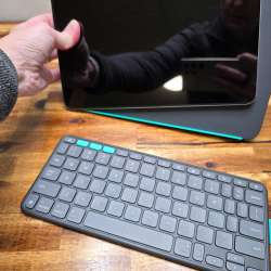 logitech flip folio 10