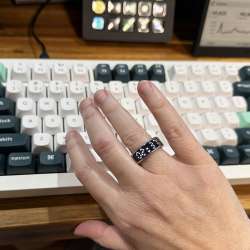 Lumeom smart ring review – It has a built-in display!