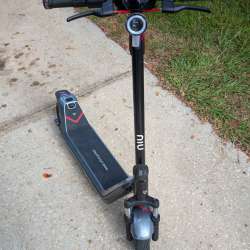 NIU KQi 300X electric scooter review – a rocket on 2 wheels