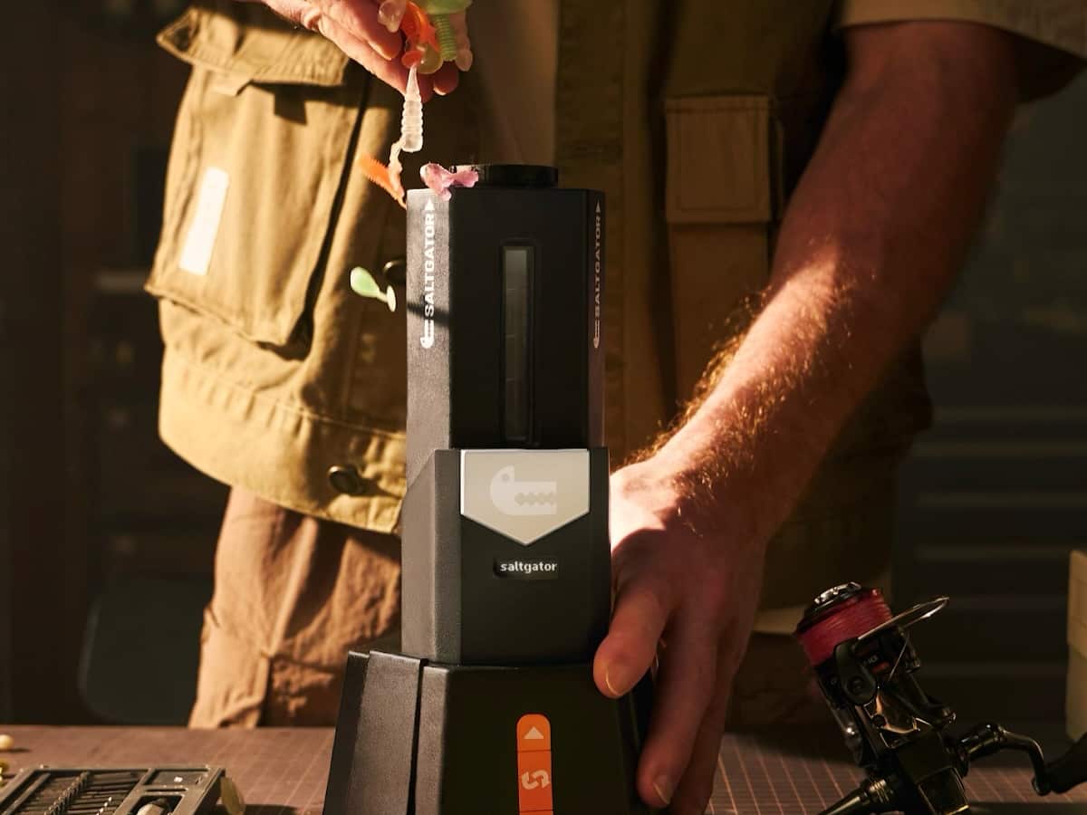 SALTGATOR debuts desktop soft-gel injection machine on Kickstarter - A ...