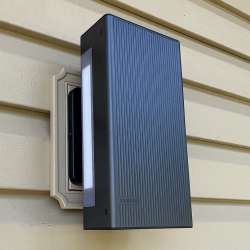 Govee Outdoor UpDown Wall Light review –  Makes me feel like “cool people!”