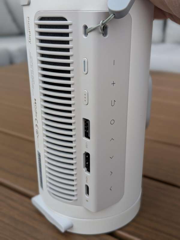 JMGO picoplayprojector 3