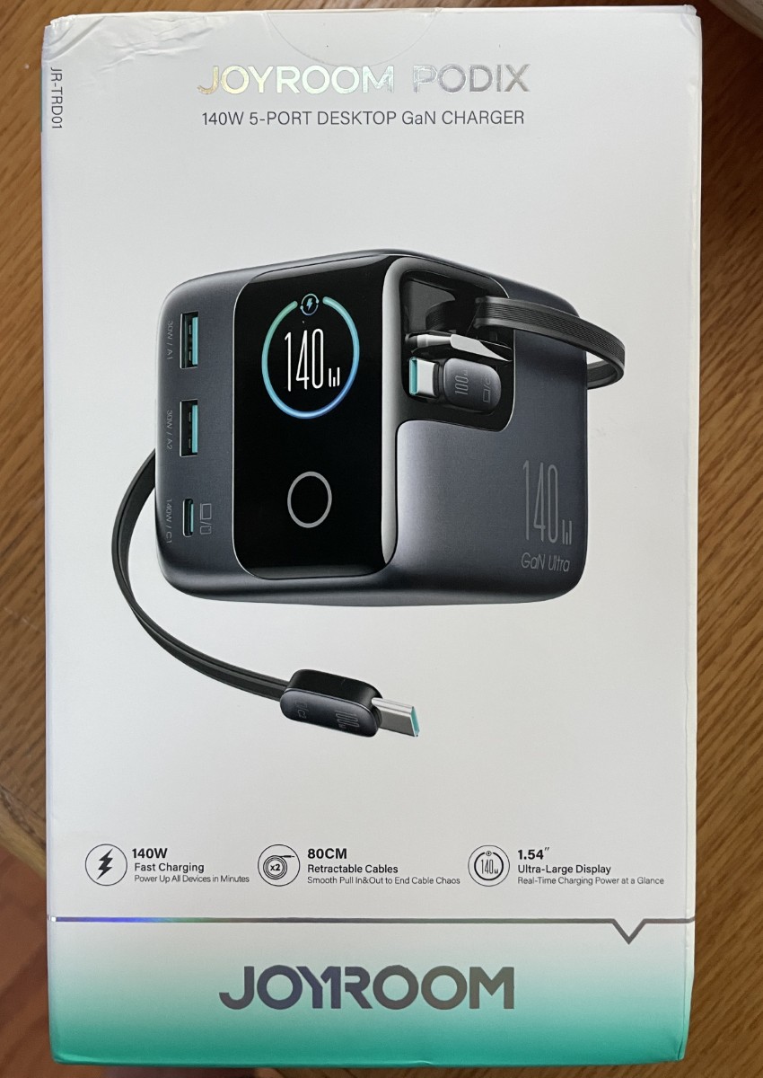 Joyroom PODIX 140W 5 port Charger 01