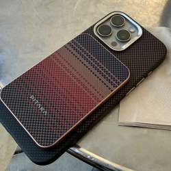 Pitaka Aramid Fiber Magnetic Power Bank review