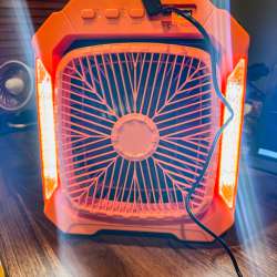 Qardoz 26800mAh portable solar fan review – Rechargeable with a 18W detachable solar panel