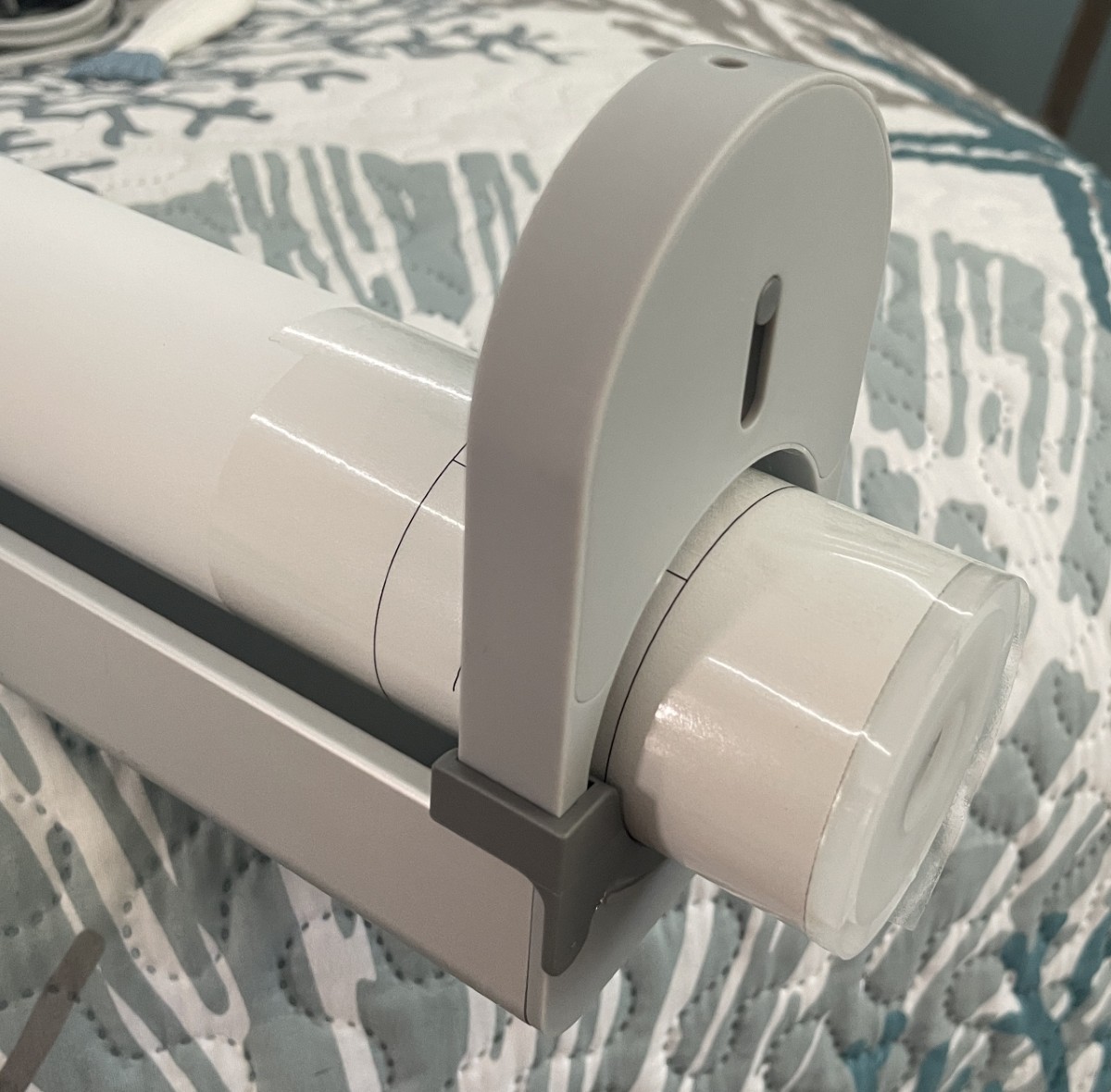 SwitchBot Roller Shade 08