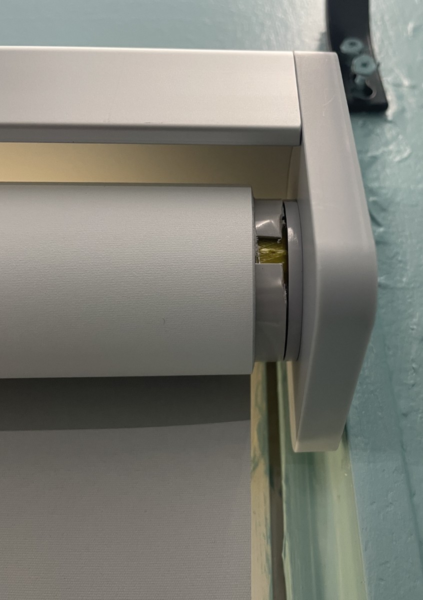 SwitchBot Roller Shade 26