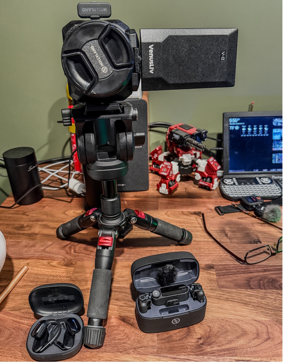 Hollyland Lark Max 2 Mic System 12