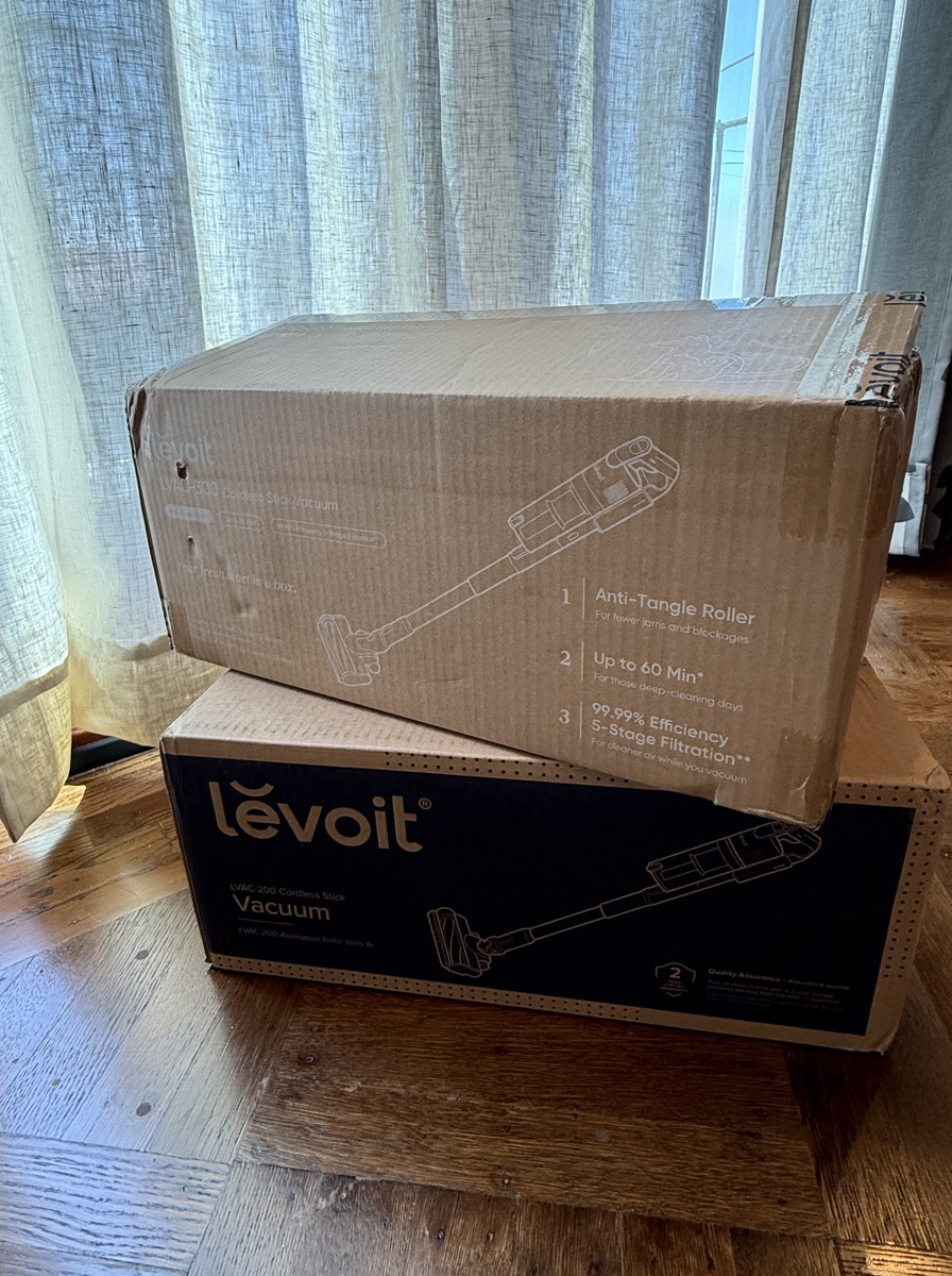 Levoit LVAC 200 300 01