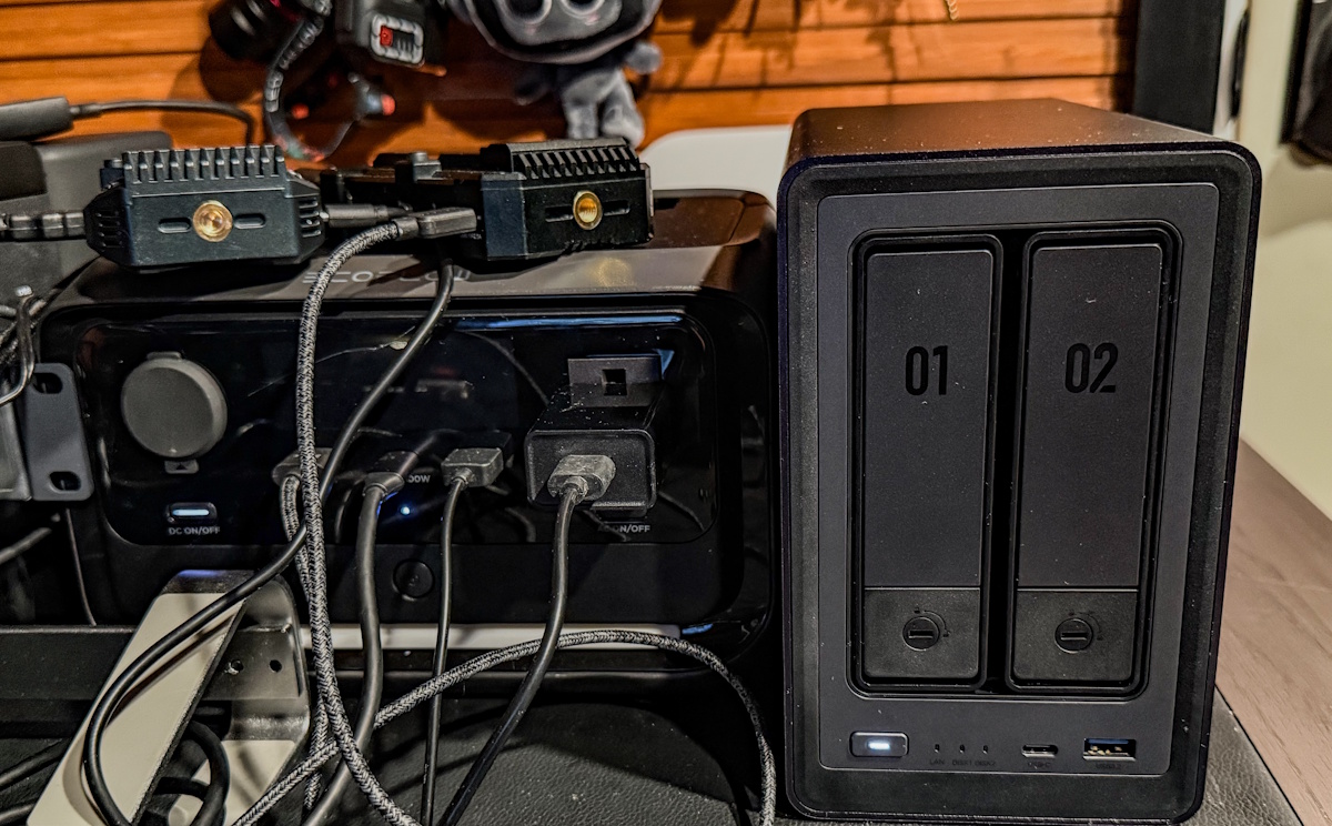 UGreen DXP2800 NAS 36