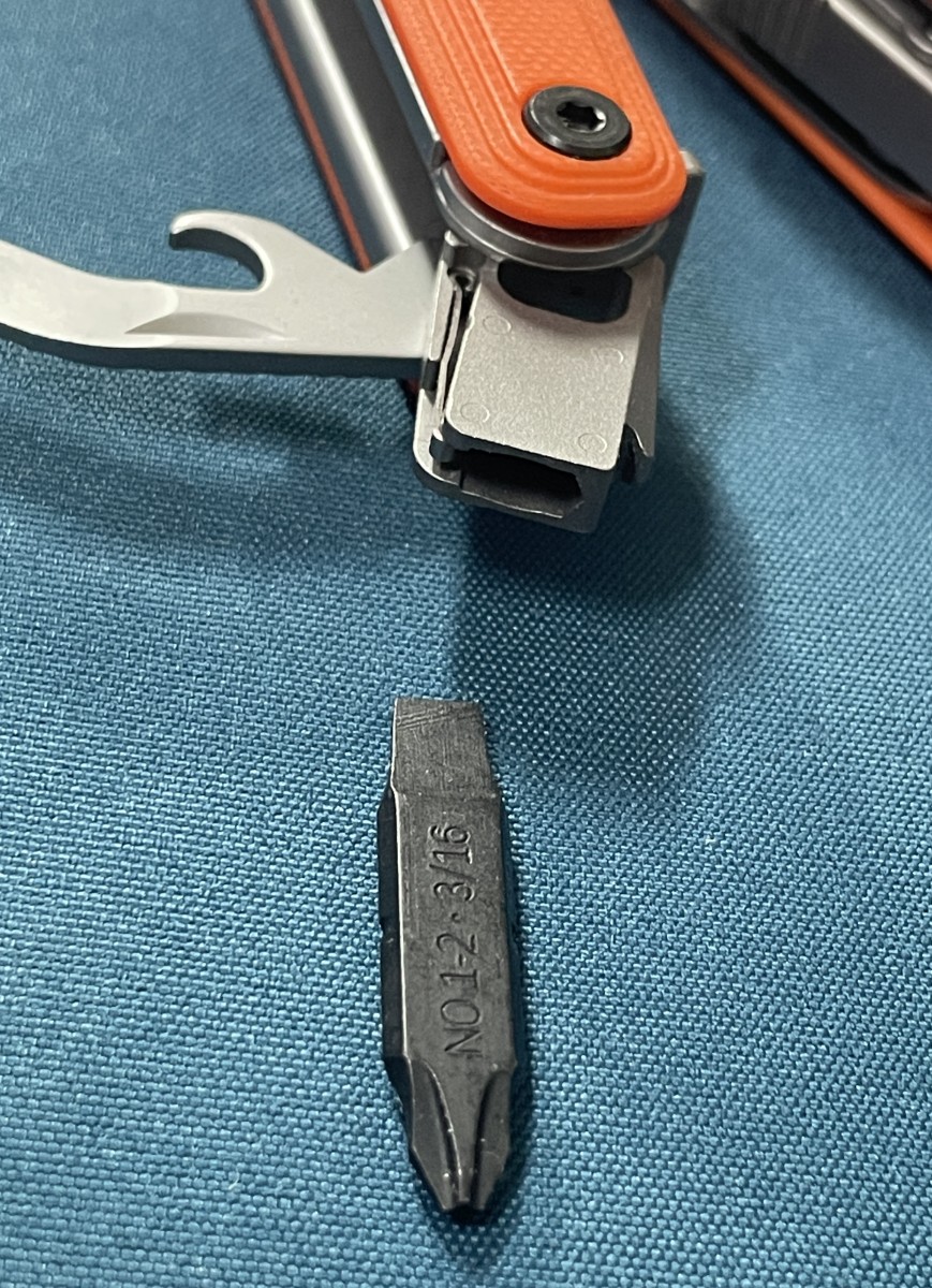 Leatherman Wave Alpha 16