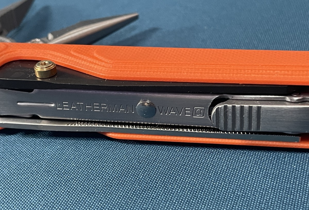 Leatherman Wave Alpha 19