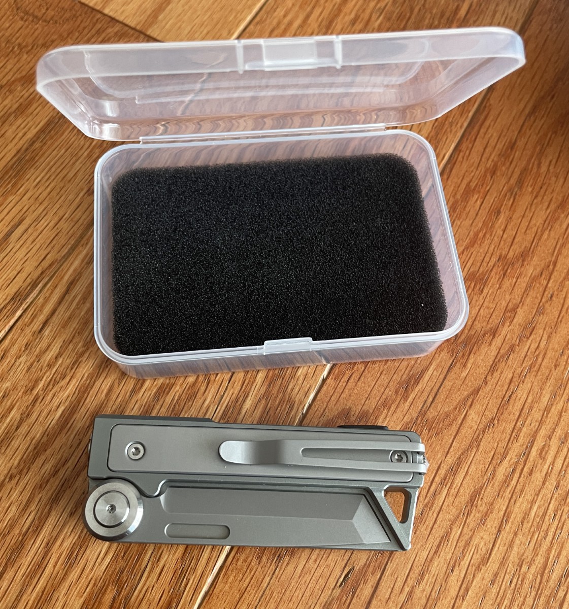 Tacray MT1 Multitool 01