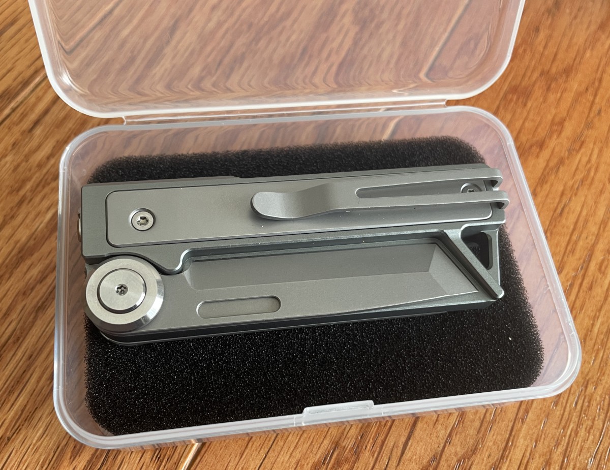 Tacray MT1 Multitool 02