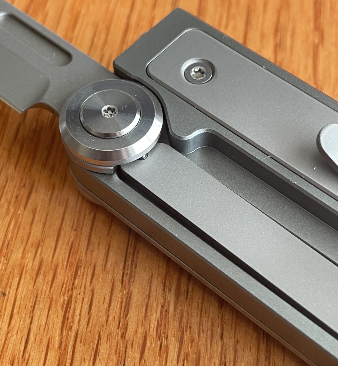 Tacray MT1 Multitool 08