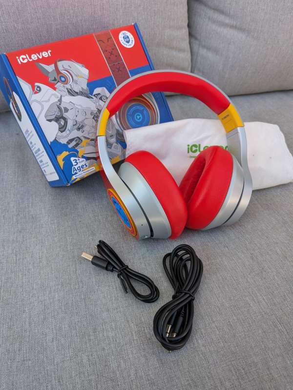 iClever Auraaheadphonesforkids 2