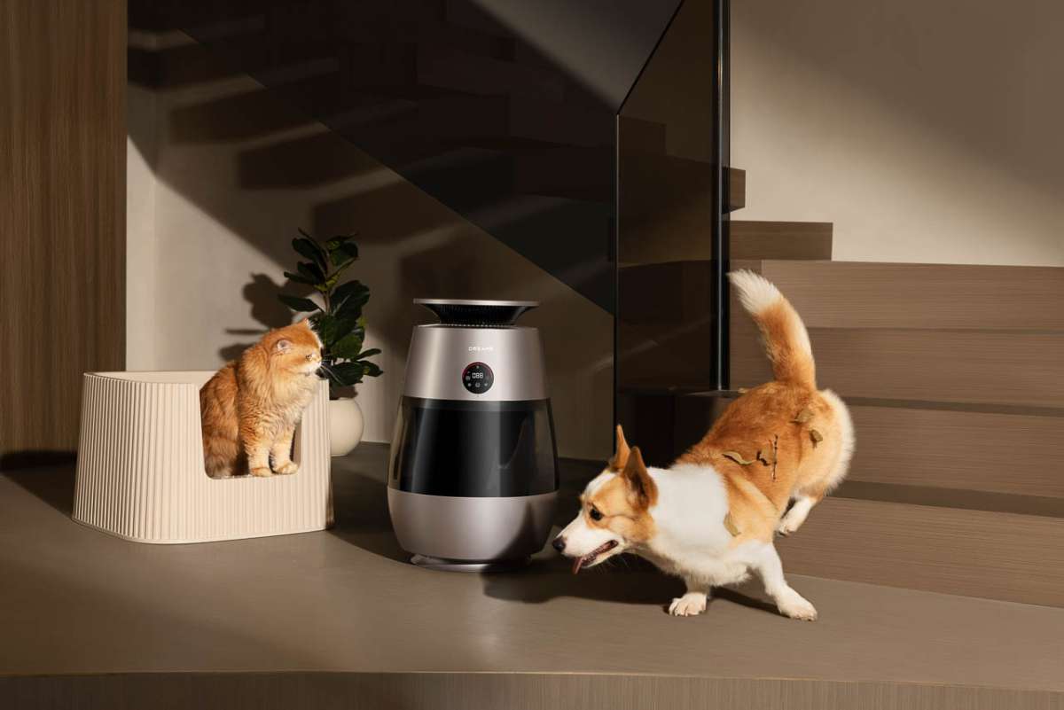 03 Intuitive Digital Display with LED Indicators