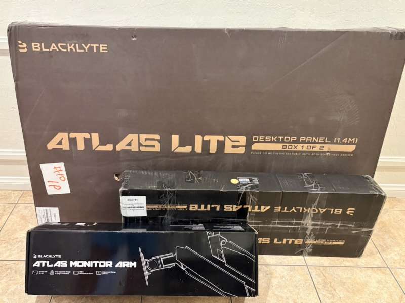 Blacklyte Atlas DeskandArm 1