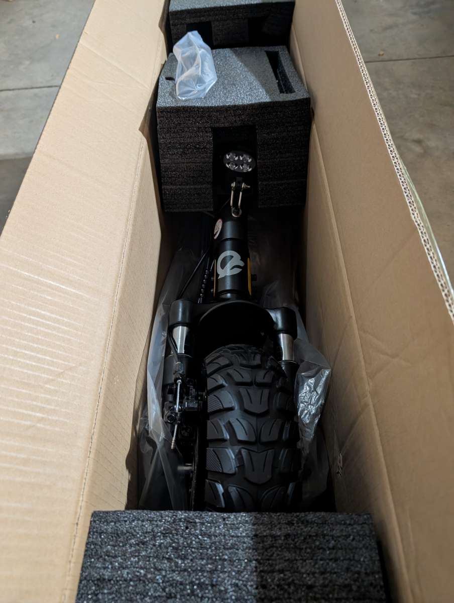 Ecoroad ES6 Electric Scooter 1