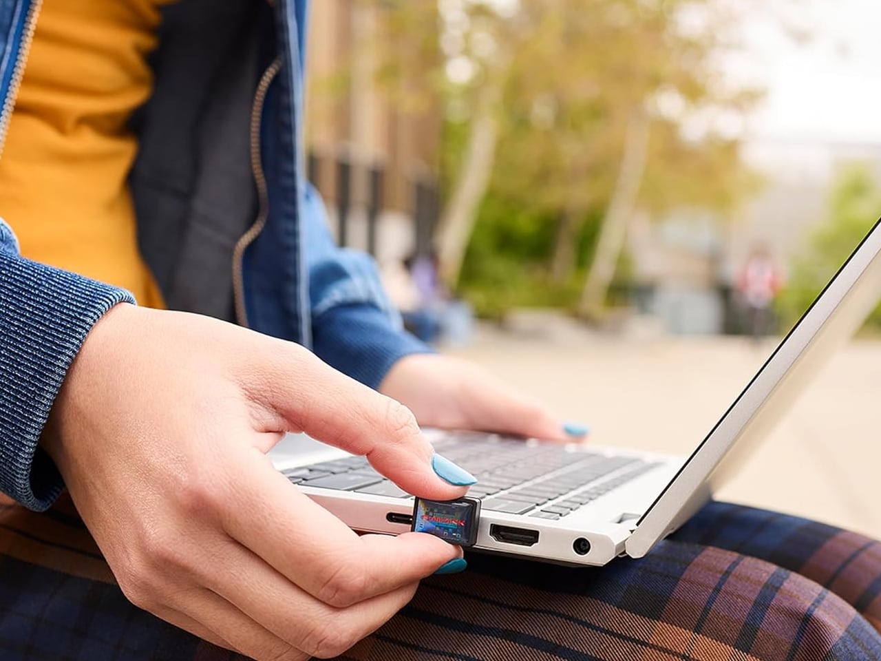 SANDISK 1TB Extreme 4