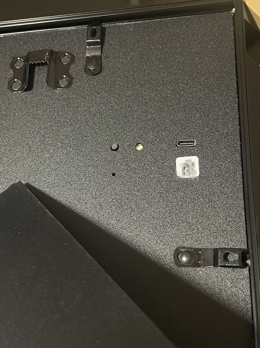 SwitchBot AI Art Frame 21