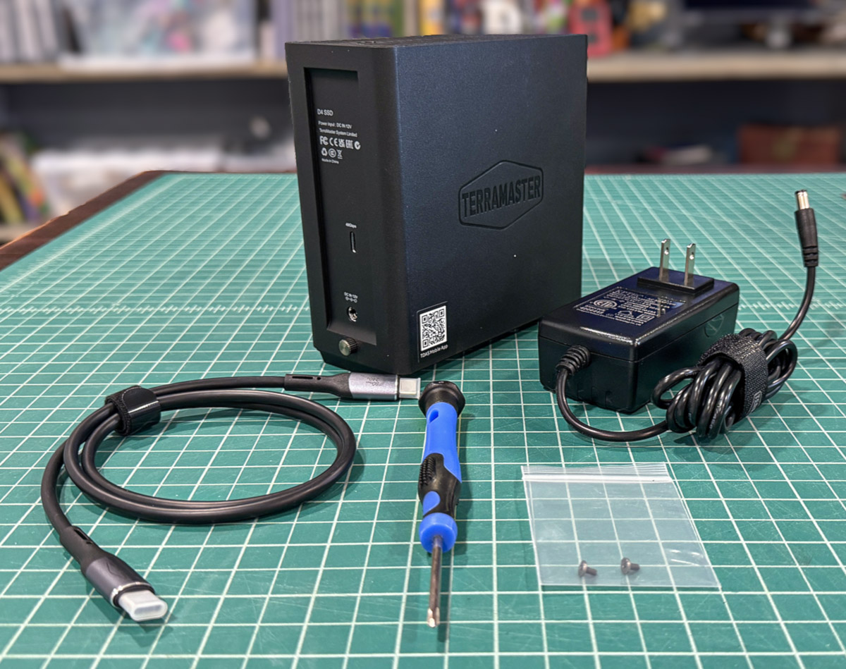 TerraMaster D4 SSD 1