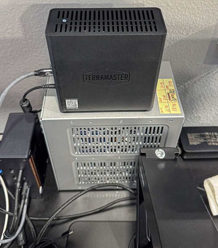 TerraMaster D4 SSD 3
