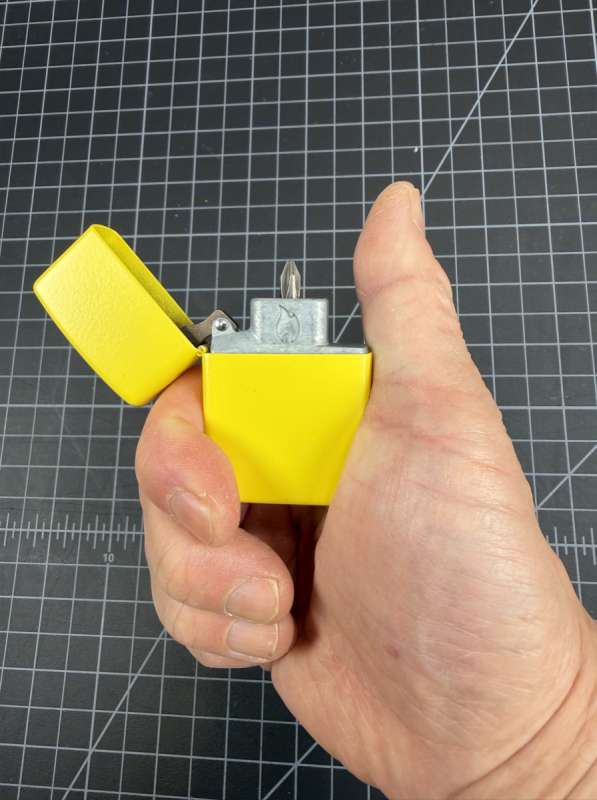 Zippo Bit Safe Screwdriver Insert 01