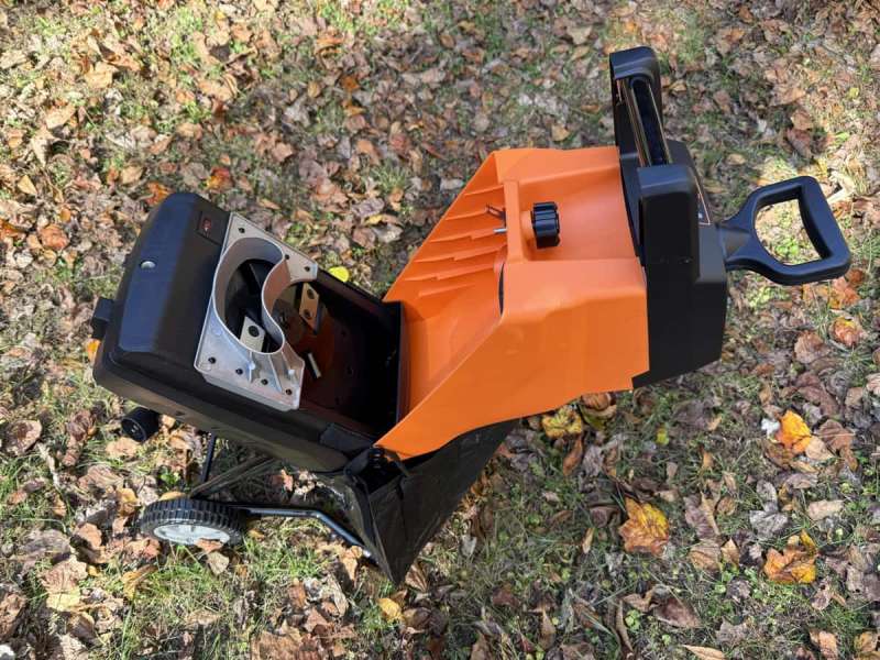 lawnmaster woodchipper 14