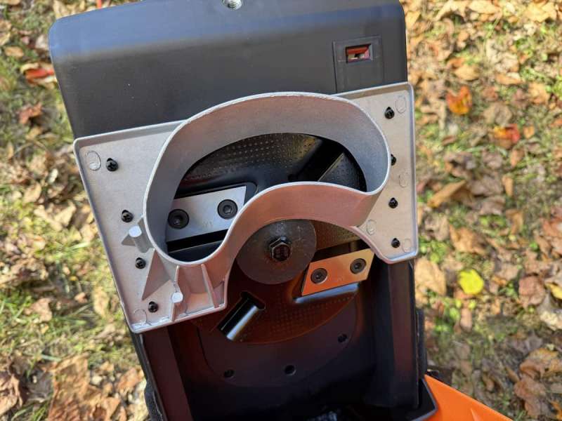 lawnmaster woodchipper 15