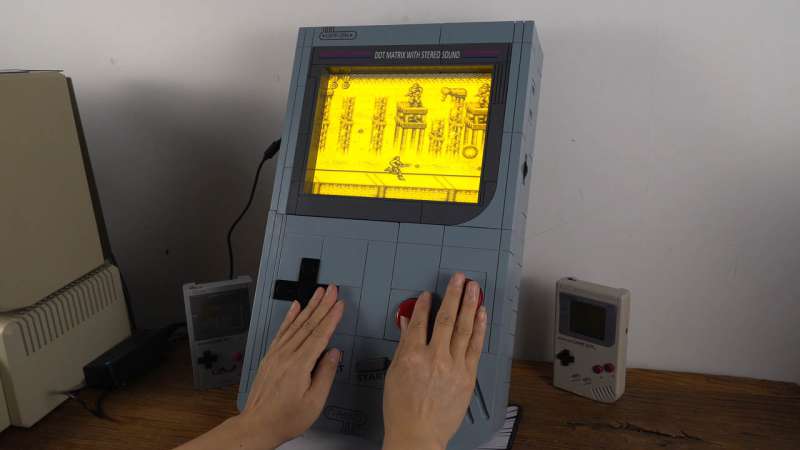 LEGO style Game Boy the gadgeteer 2