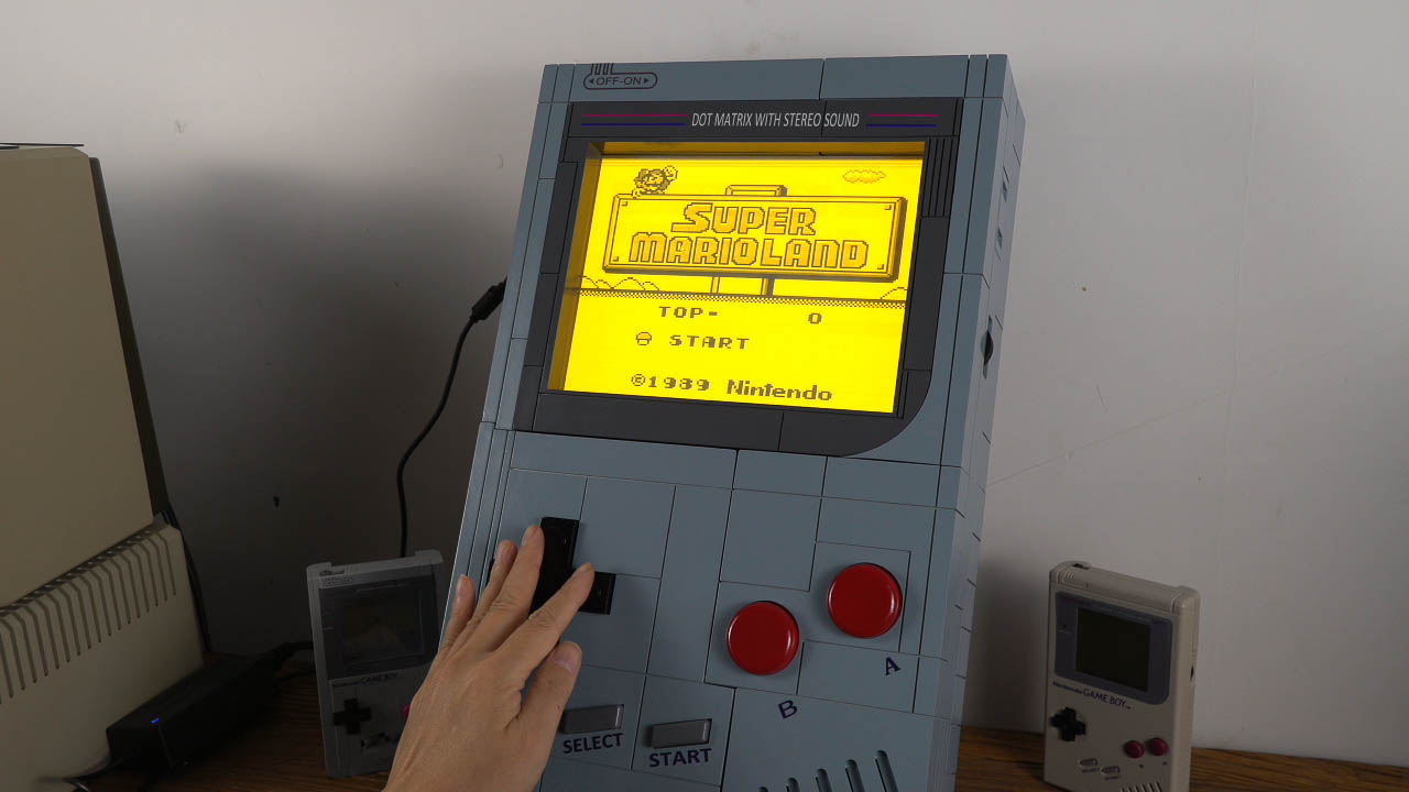 LEGO style Game Boy the gadgeteer 3