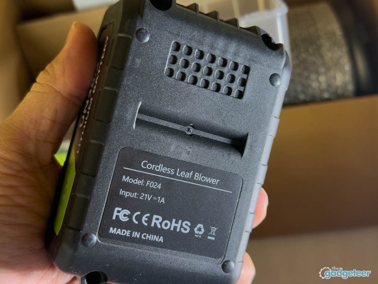 OGERY Brushless Leaf Blower Cordless with Lights the gadgeteer 23