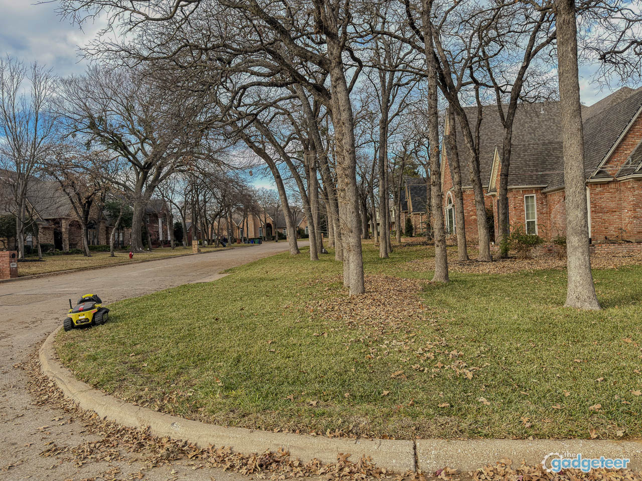 OGERY Brushless Leaf Blower Cordless with Lights the gadgeteer 33