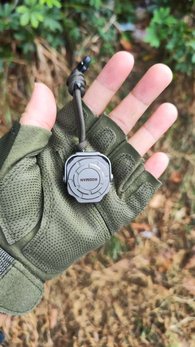 RODMAN ED08 the gadgeteer 01