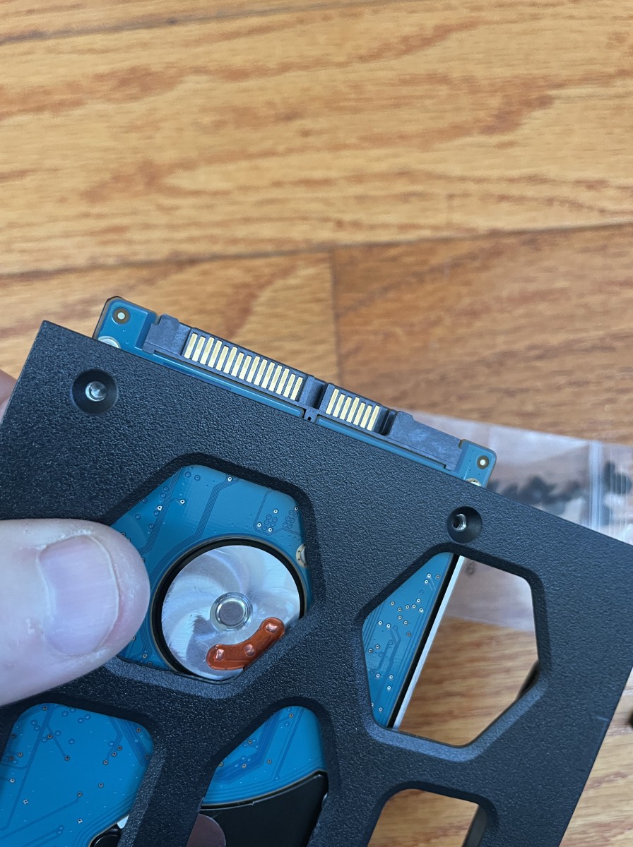 TerraMaster F4 425 Plus NAS 04