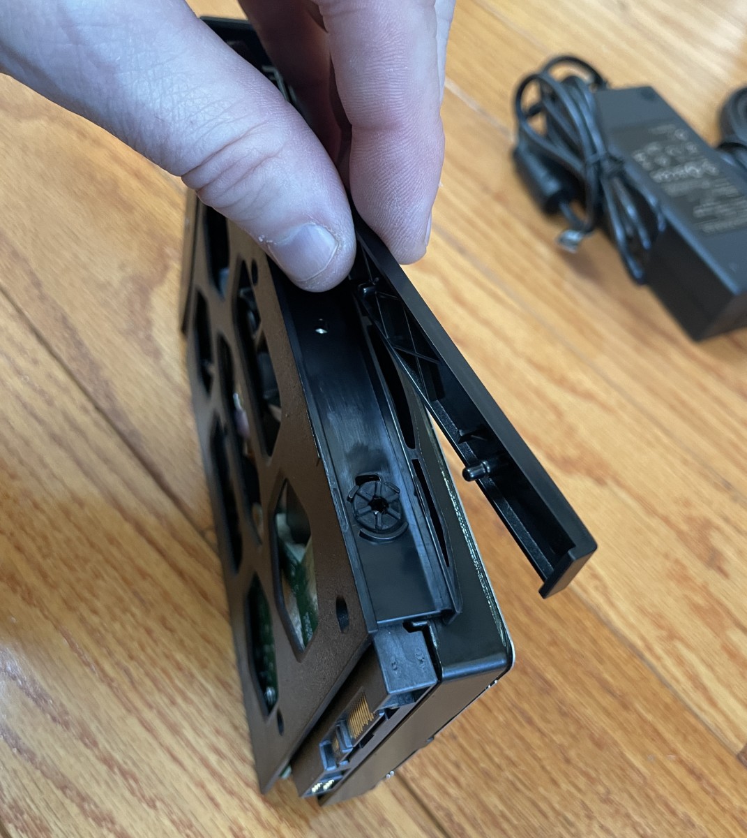 TerraMaster F4 425 Plus NAS 37