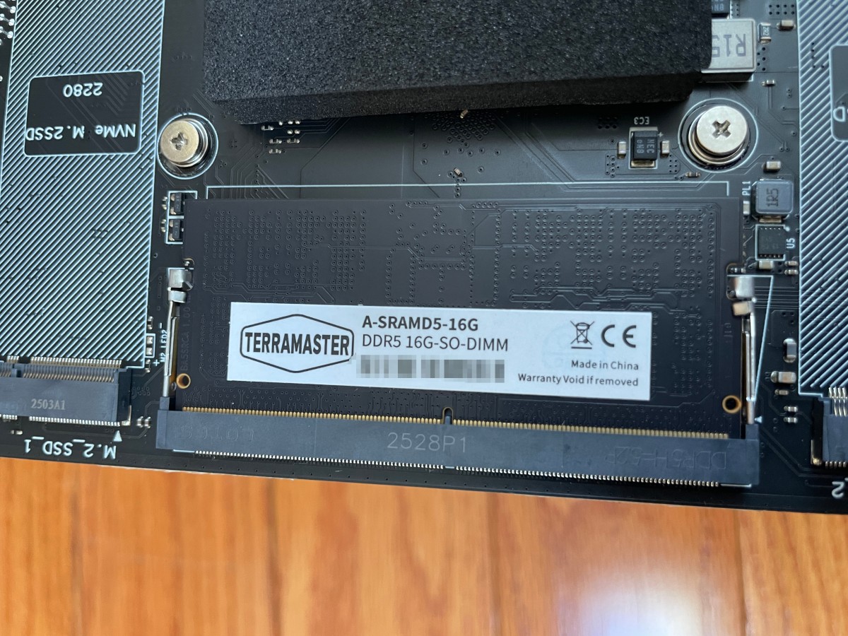 TerraMaster F4 425 Plus NAS 43
