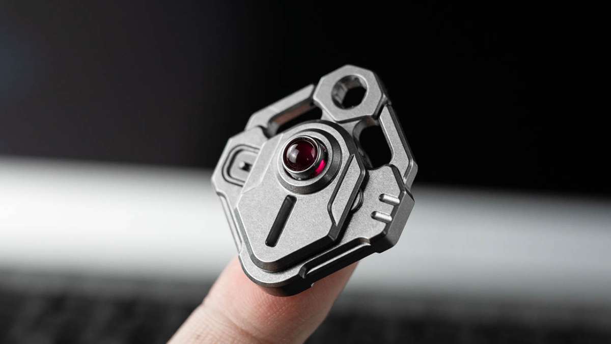 Titaner Trident the gadgeteer 30