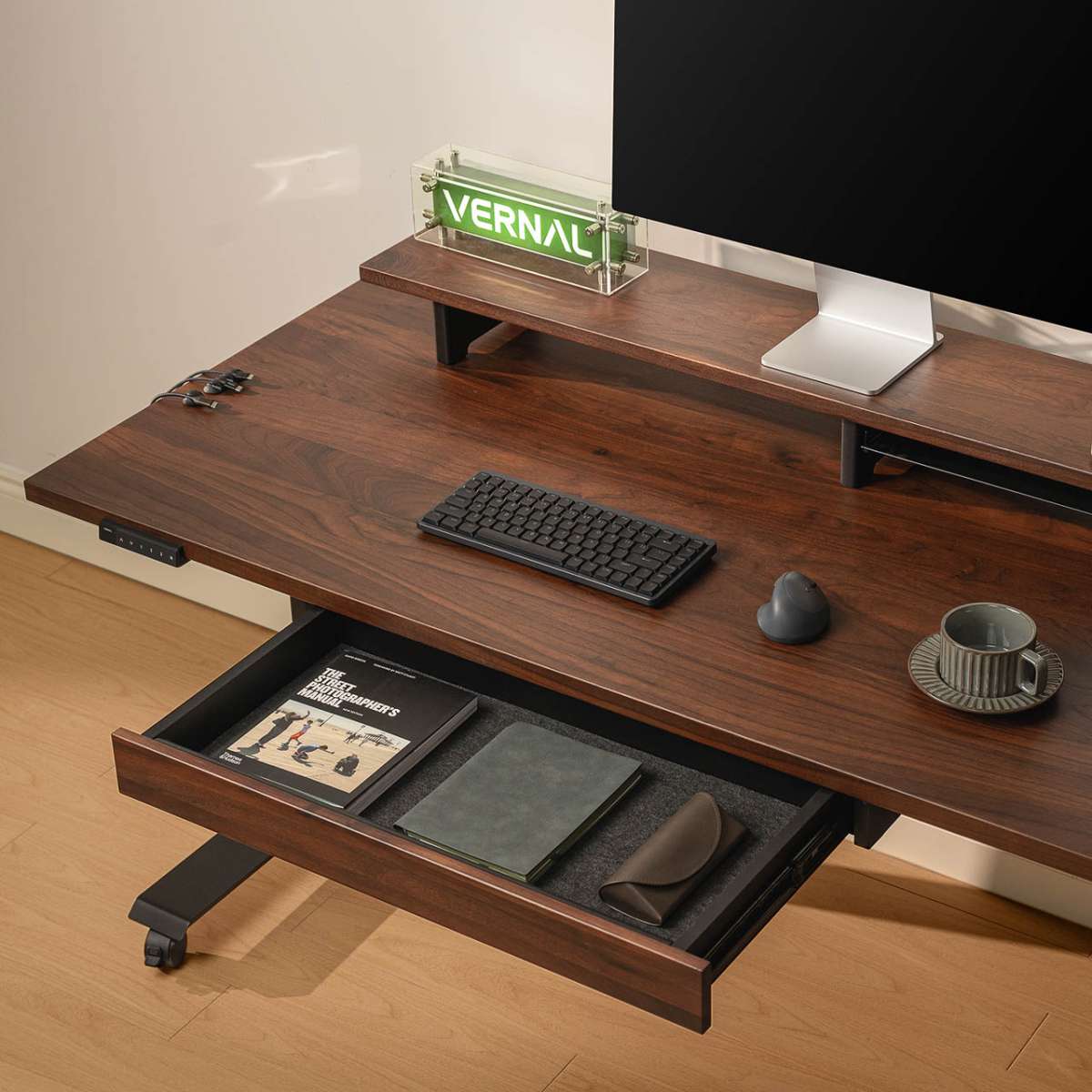 Vernal Executive Standing Desk the gadgeteer 13